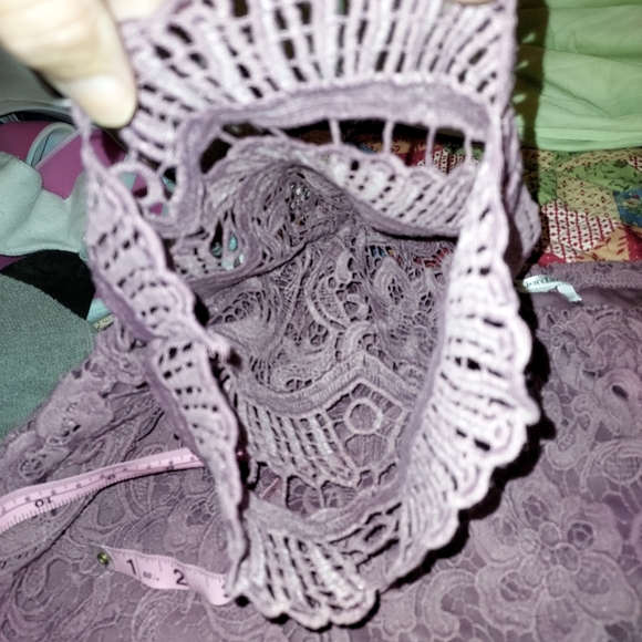 Mauve crochet lace top - Picture 4 of 5